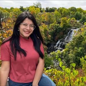 Meet your Posher, Paula